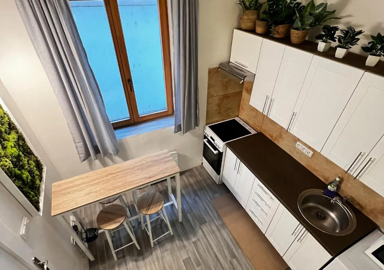 Cozy Oasis - Central & Quiet Praha