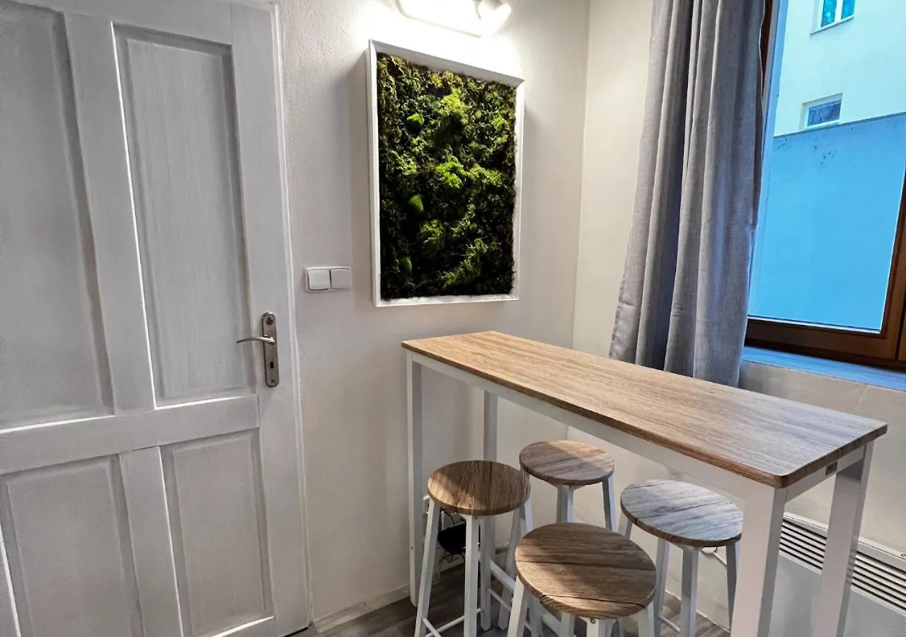 Apartmán Cozy Oasis - Central & Quiet Praha