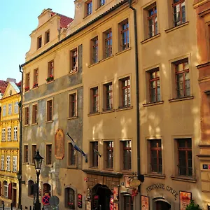 Thunovska Apartman